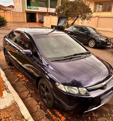HONDA CIVIC 1.8 LX 16V GASOLINA 4P MANUAL HONDA CIVIC 1.8 LX 16V GASOLINA 4P MANUAL
